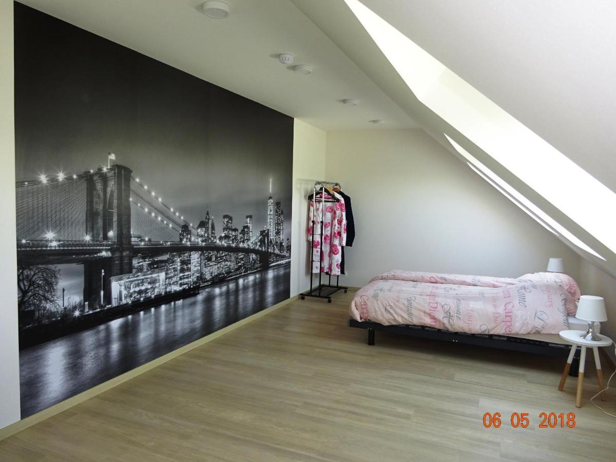 BenBSjeRie Bed & Breakfast Maldegem Eksteriør bilde