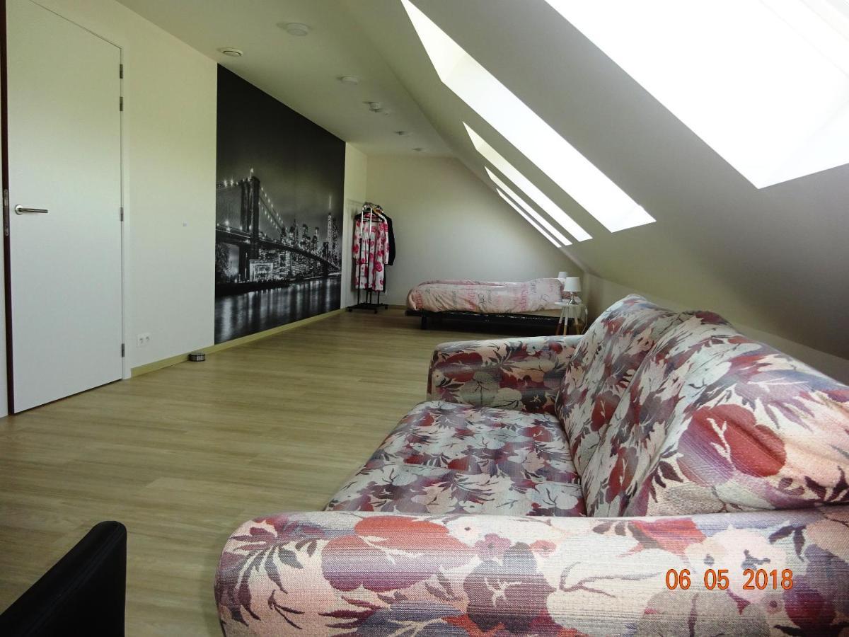 BenBSjeRie Bed & Breakfast Maldegem Eksteriør bilde
